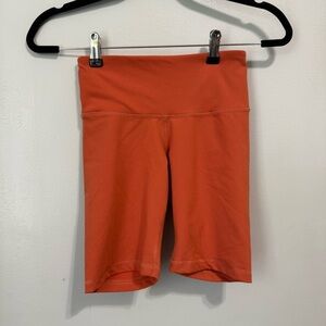 Old Navy Active PowerPress Go Dry High Rise Biker Short Orange Size XS